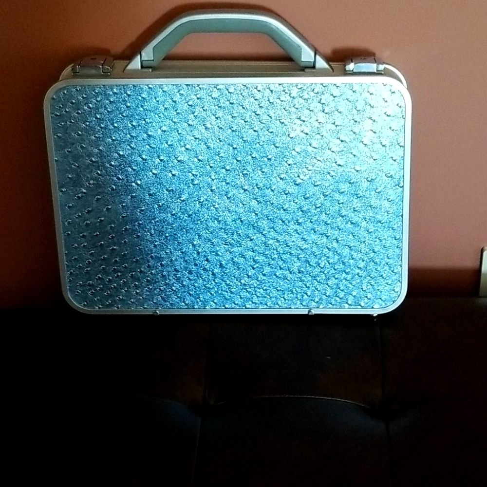Laptop  computer bag.